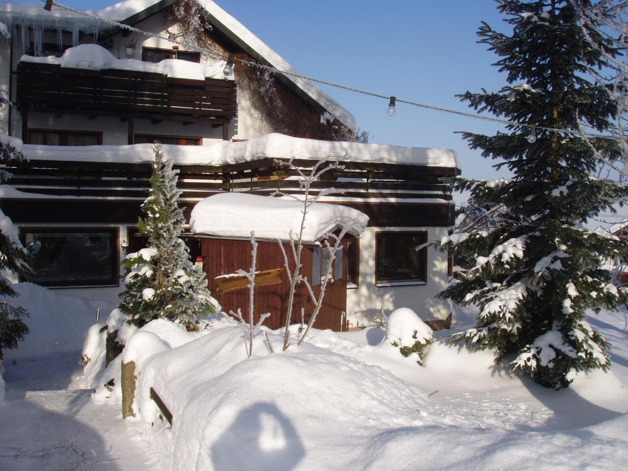 Antjes Schmankerlhotel Und Restaurant Tröstau Buitenkant foto