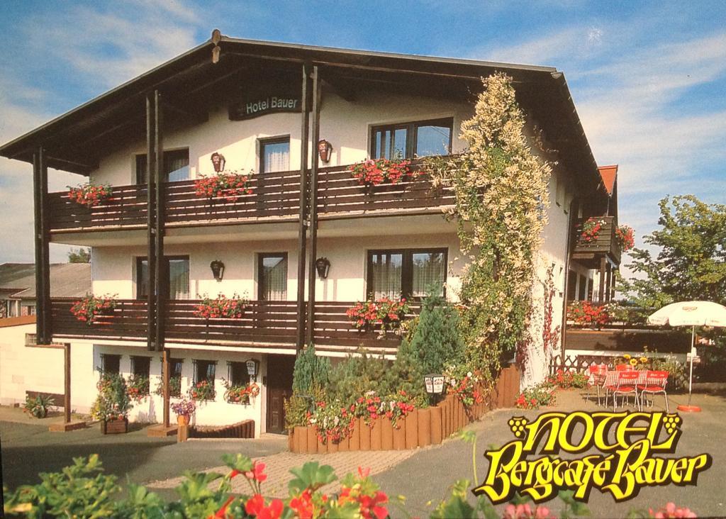 Antjes Schmankerlhotel Und Restaurant Tröstau Buitenkant foto